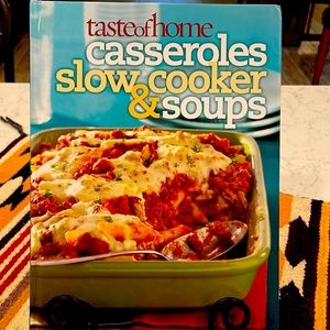 Taste of Home - Casseroles & Slow Cooker